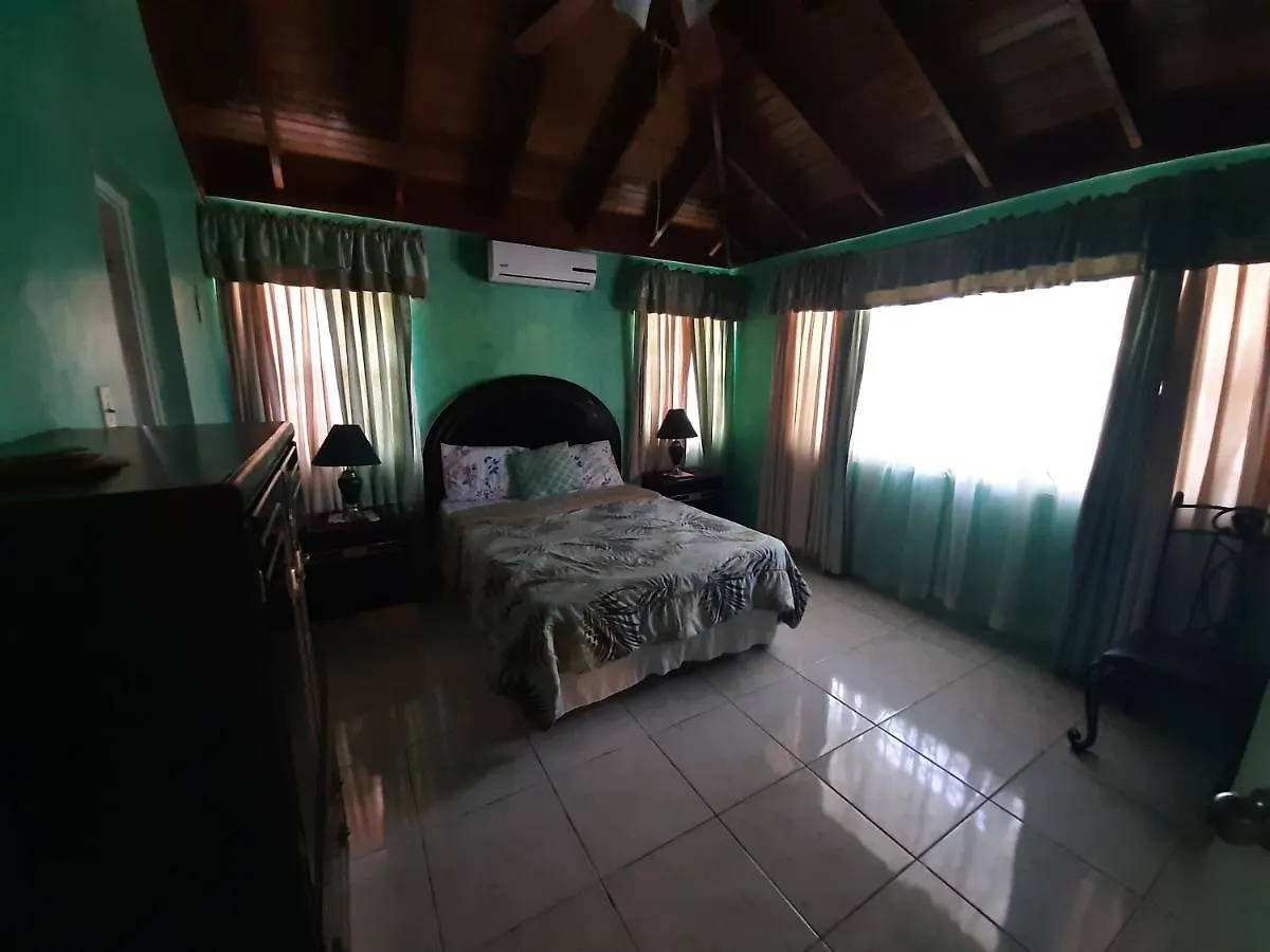 Sunrise Villa Montego Bay