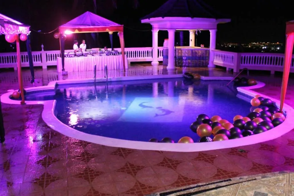 Sunrise Villa Montego Bay 0*,  Giamaica